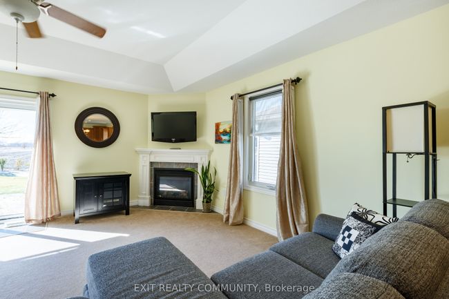 4369 Sixth St, House other with 4 bedrooms, 2 bathrooms and 2 parking in Petrolia ON | Image 33