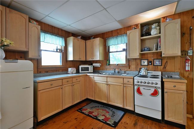 2479 Eagle Nest Rd, House other with 2 bedrooms, 1 bathrooms and null parking in SARONA WI | Image 12