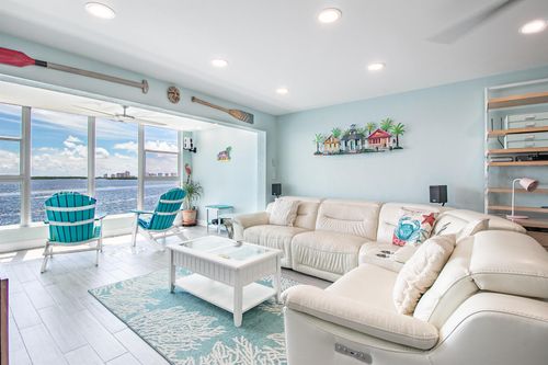 apt-303-52 Yacht Club Dr, North Palm Beach, FL, 33408-3909 | Card Image