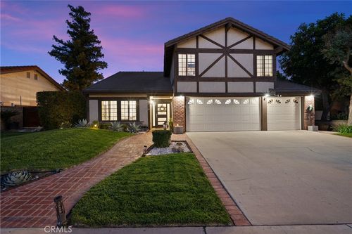 2704 Lemon Dr, Simi Valley, CA, 93063-2247 | Card Image