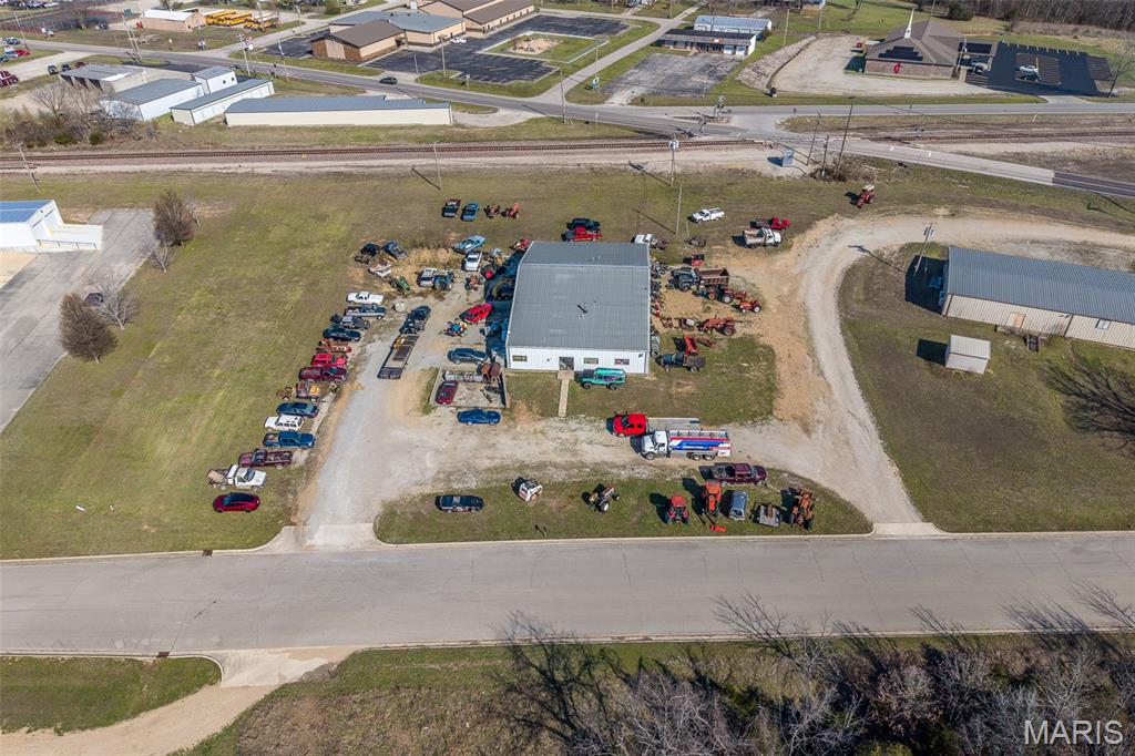 Commercial Sale in Richland