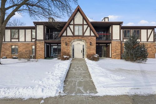 unit-h-1446 Wheeler Rd, Madison, WI, 53704-7002 | Card Image