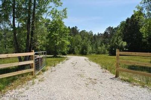 20523 Robinson Rd, Gulfport, MS, 39503-8852 | Card Image