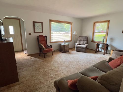 9210 E Beaver Creek Rd, FALL CREEK, WI, 54742-9743 | Card Image