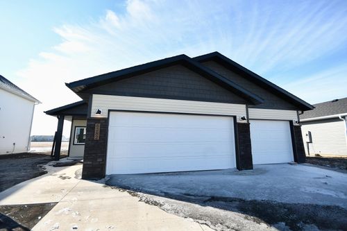 6282 87th Ave S, Horace, ND, 58047-2921 | Card Image