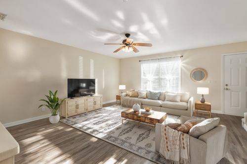 308 Arapaho Dr, Murfreesboro, TN, 37128-5843 | Card Image