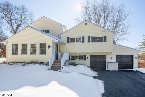 25 Budd St, Randolph, NJ, 07869-3452 | Card Image