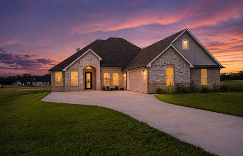 1052 Grison Cir, Corsicana, TX, 75109-9421 | Card Image