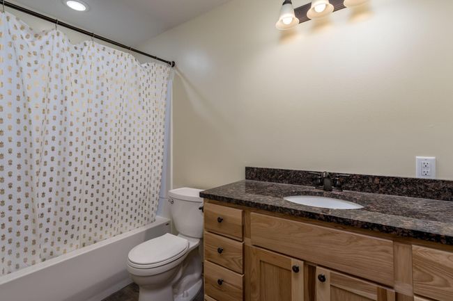 830 Woodland Dr-21.jpg | Image 21