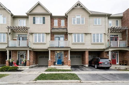 24 Larson Peak Rd, Caledon, ON, L7C3P5 | Card Image