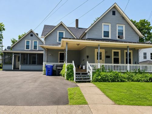 43 Indian Point St, Newport, VT, 05855-5587 | Card Image