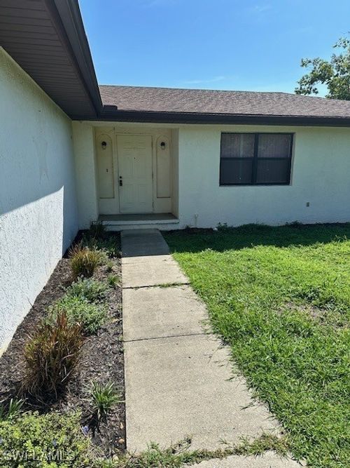 2175 Wyandotte Ave, Alva, FL, 33920-1019 | Card Image