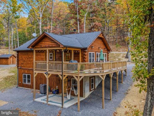 367 Dominion Trl, BERKELEY SPRINGS, WV, 25411-7143 | Card Image