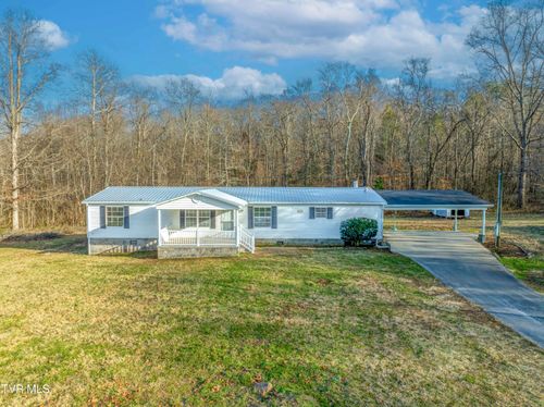 300 Carson Springs Rd, Newport, TN, 37821-7761 | Card Image
