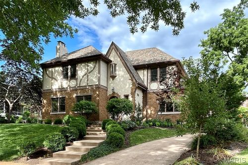 708 Audubon Dr, Clayton, MO, 63105-2906 | Card Image