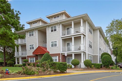 206-5212 Nuthall Dr, Virginia Beach, VA, 23455-3746 | Card Image