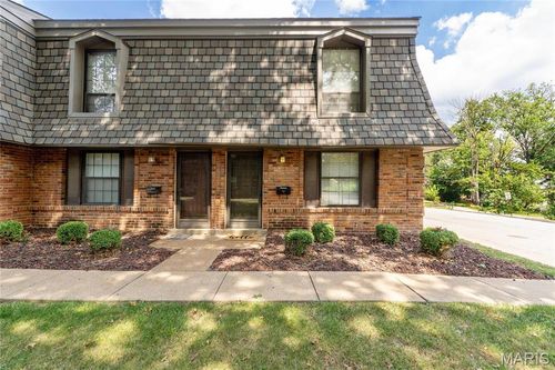 1905 Mansard Dr, Saint Louis, MO, 63125-2334 | Card Image