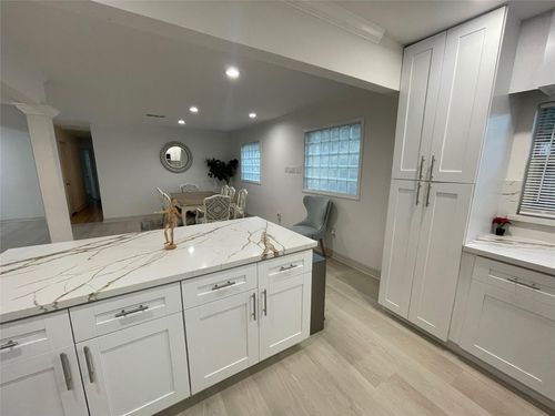 12834 Tosca Ln, Houston, TX, 77024-4744 | Card Image