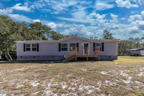 2550 White Sands Dr Sw, Supply, NC, 28462-2864 | Card Image