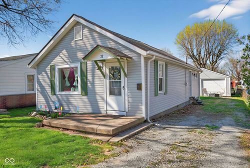 22 W 40th St, Anderson, IN, 46013-4302 | Card Image