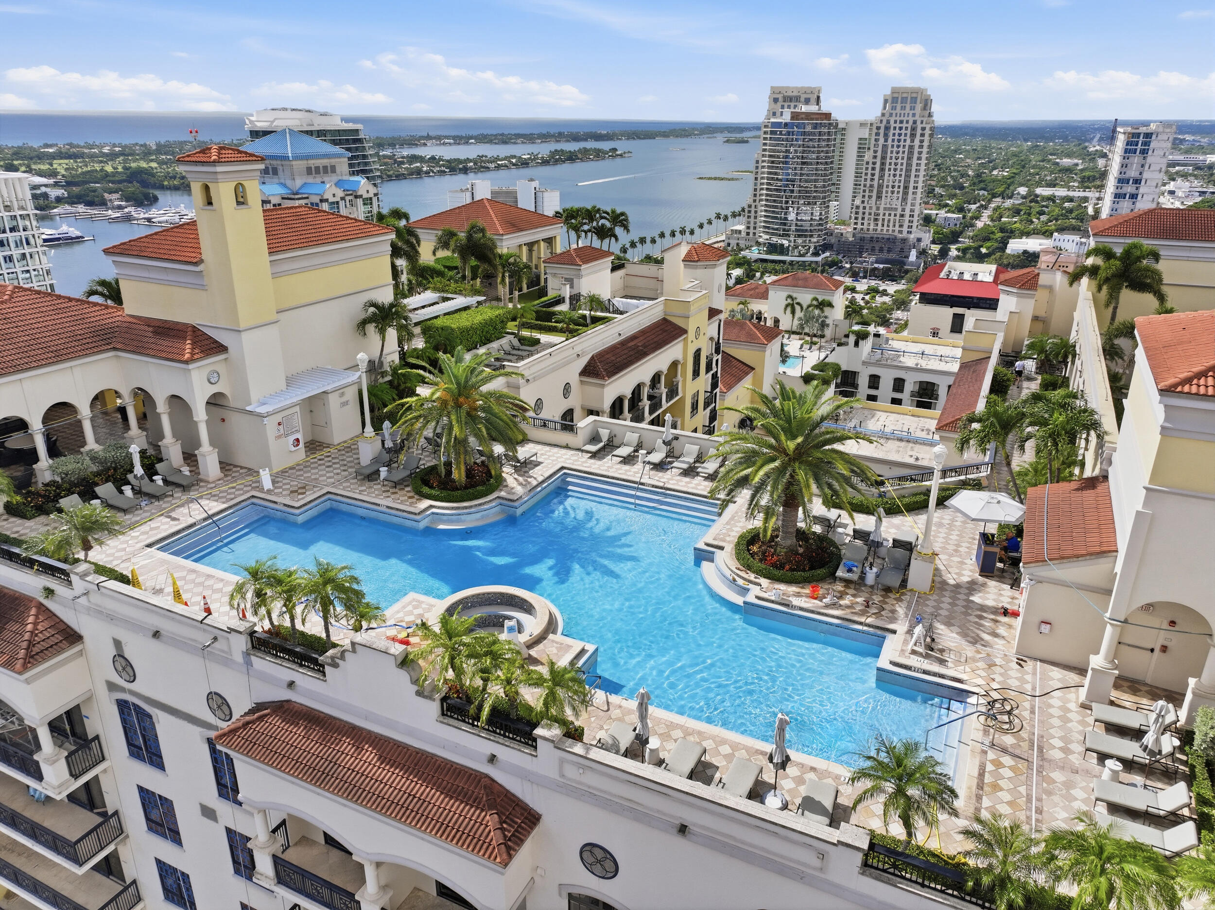 Residential Lease in West Palm Beach 3