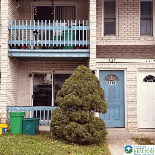 1-1327 Howard S, Allentown City, PA, 18103 | Card Image