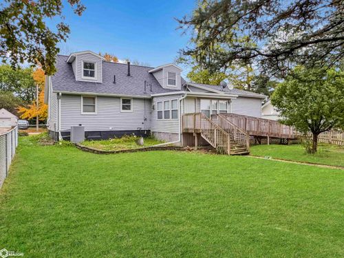 103 Pershing Ave, Lincoln, IA, 50652-7742 | Card Image