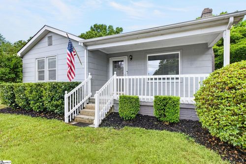 709 Gulliver Street, Fountain Inn, SC, 29644 | Card Image