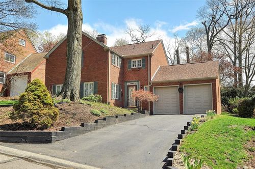 1722 Arlington Rd, Pittsburgh, PA, 15235-2712 | Card Image