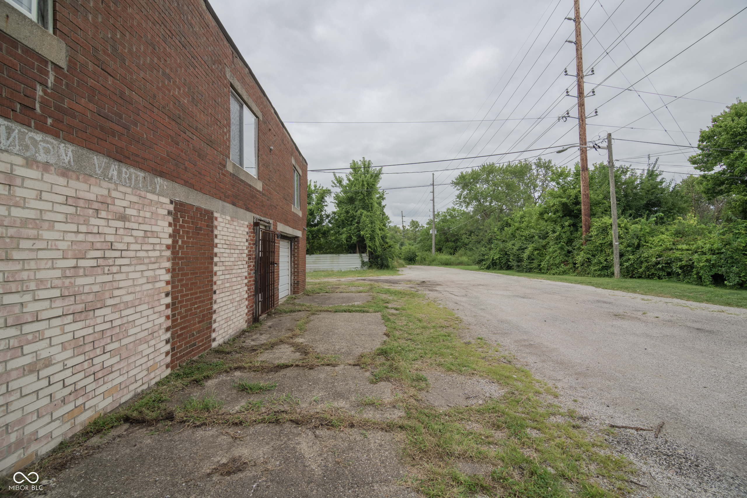Commercial Sale in Indianapolis 4