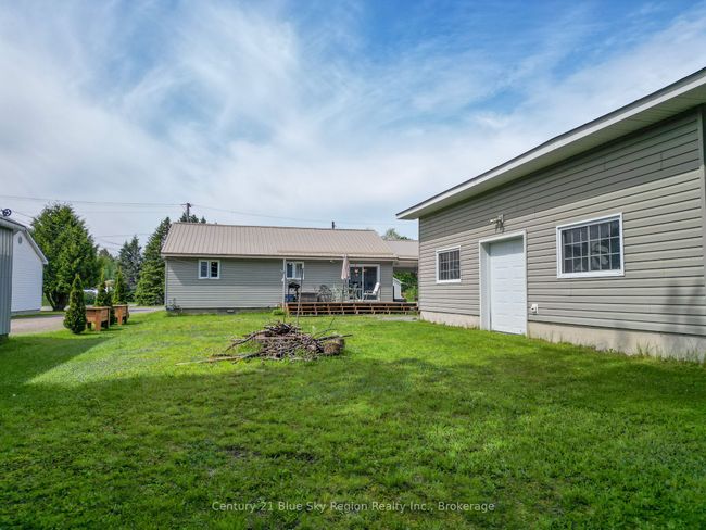 240 Cache Bay Rd, House other with 2 bedrooms, 1 bathrooms and 8 parking in Sturgeon Falls ON | Image 23