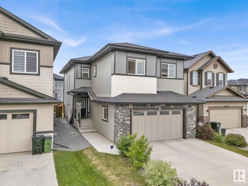 9832 225 St Nw, Edmonton, AB, T5T7C1 | Card Image