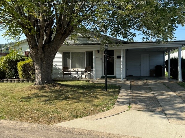 Harrison Ave, Saint Albans, WV 25177