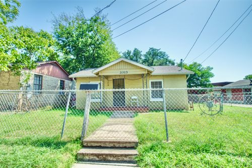 2015 N 12th St, Waco, TX, 76708-3668 | Card Image