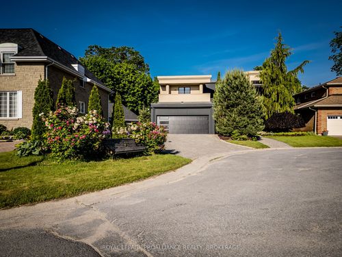 3 Authors Lane, Kingston, ON, K7M7W7 | Card Image
