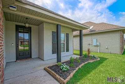 28241 Lake Borgne Dr, House other with 3 bedrooms, 2 bathrooms and null parking in Livingston LA | Image 3