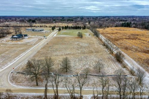 1270 Parks Rd, Oakland, MI, 48363-2534 | Card Image