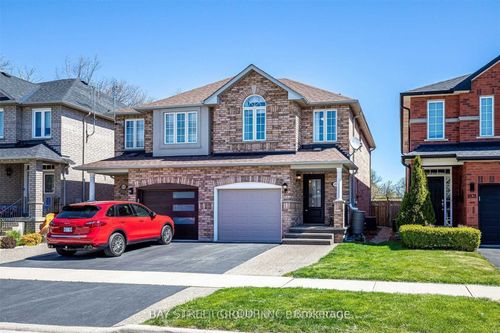 1833 Hobson Dr, Burlington, ON, L7L6P9 | Card Image