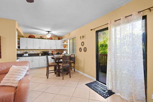 6-5700 Bates St, San Diego, CA, 92115-6468 | Card Image