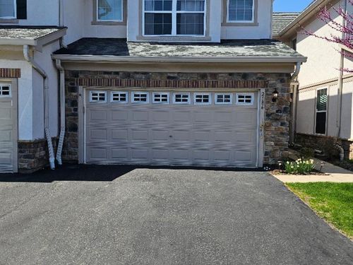 2186 Shadow Creek Ct, Vernon Hills, IL, 60061-4567 | Card Image