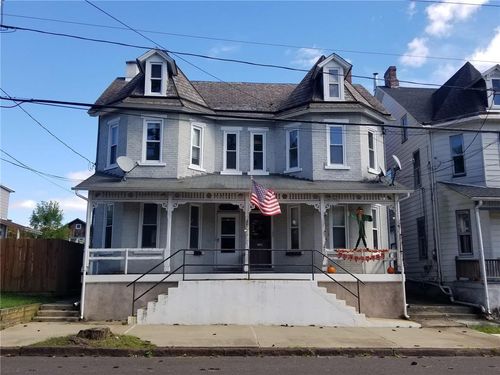 2-729 Front St, HELLERTOWN, PA, 18055-1504 | Card Image