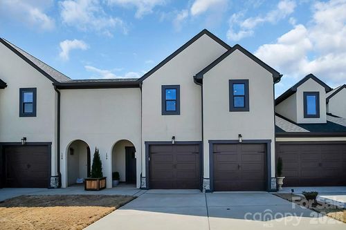 106 Shields Dr, Lincolnton, NC, 28092-8730 | Card Image