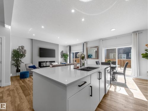 5546 Kootook Rd Sw, Edmonton, AB, T6W4W1 | Card Image