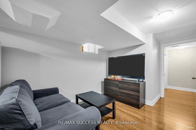 28 Herdwick St, House attached with 4 bedrooms, 4 bathrooms and 4 parking in Brampton ON | Image 39
