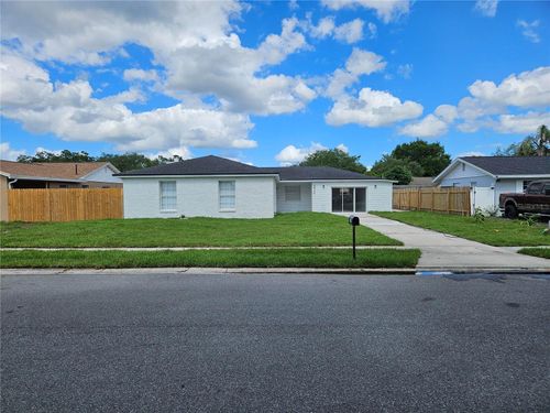 372 Imperial Dr, CASSELBERRY, FL, 32707-4524 | Card Image