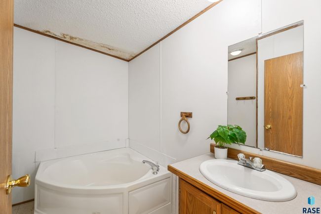 27052 463 Rd Ave, House other with 3 bedrooms, 2 bathrooms and null parking in Chancellor SD | Image 18