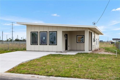 321 W Merida St, Weslaco, TX, 78599-3855 | Card Image