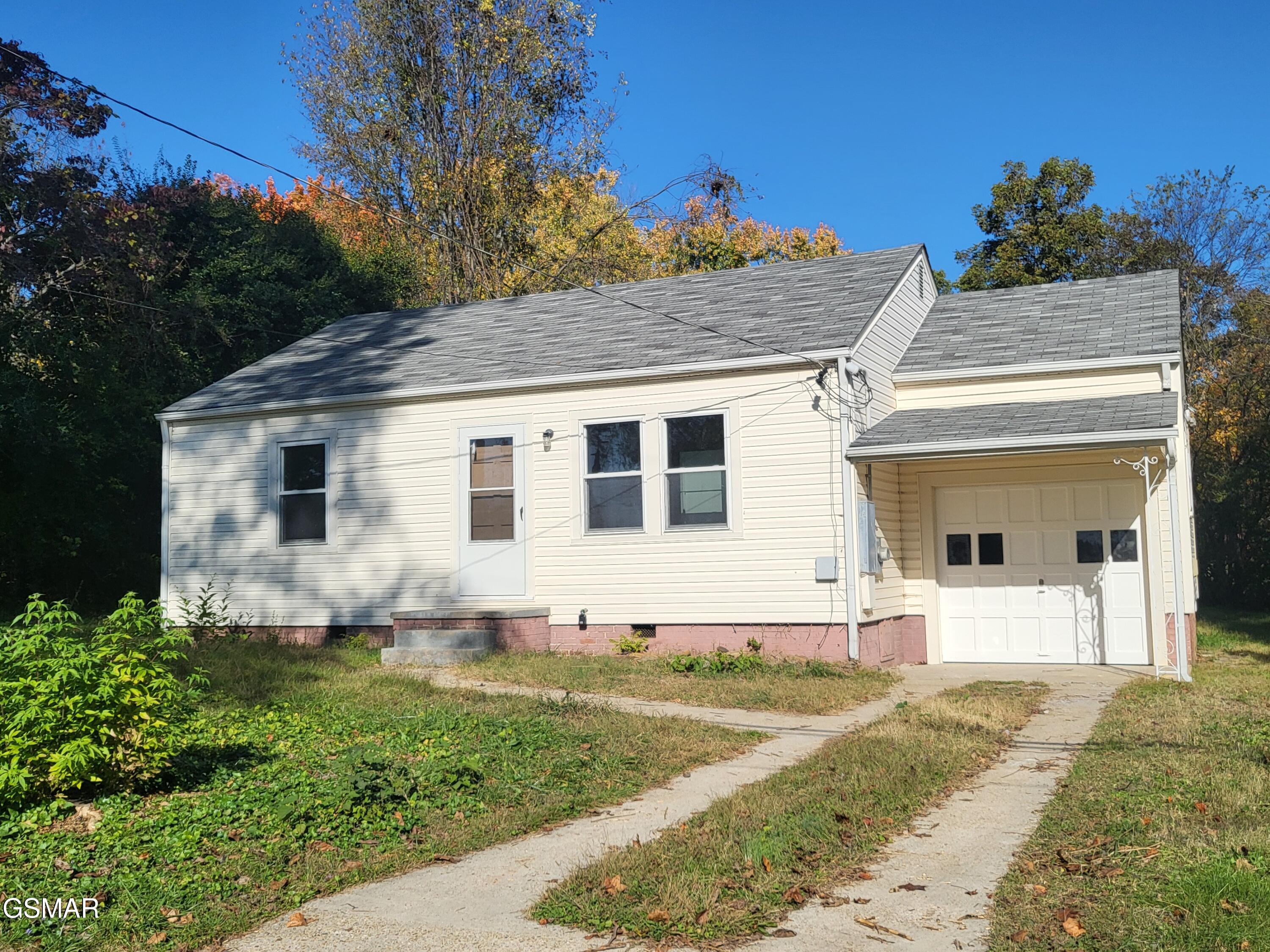 Ramona St, Knoxville, TN 37921