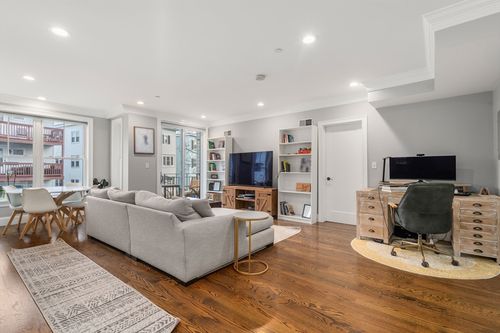 5-136 Sydney St, Boston, MA, 02125-1352 | Card Image