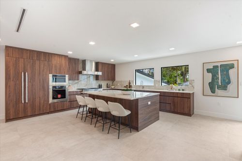 1032 Se 13th Ter, Fort Lauderdale, FL, 33316-1355 | Card Image